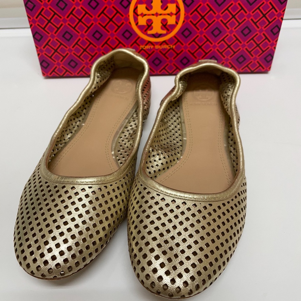 Tory Burch perforated all leather ballet Gold flats size 7